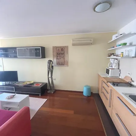 Dinka Apartamento *