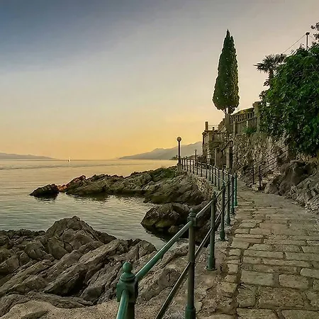 Dinka Opatija