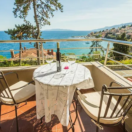 Appartement Dinka Opatija